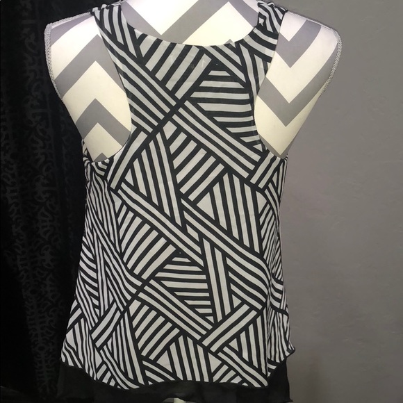 Top - Picture 2 of 2